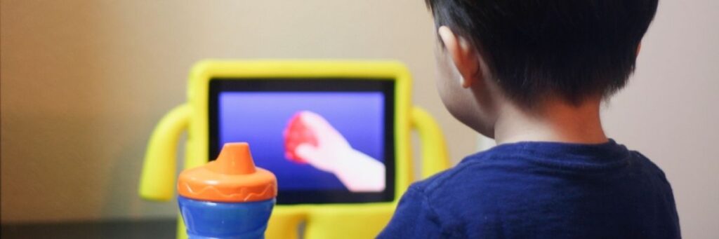 Ekran Süresi Teknoloji Çocuk Gelişimini Nasıl Etkiler
