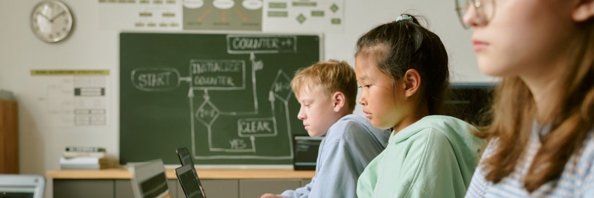 Teknoloji Eğitimi Dijital Okuryazarlık ve Kodlama